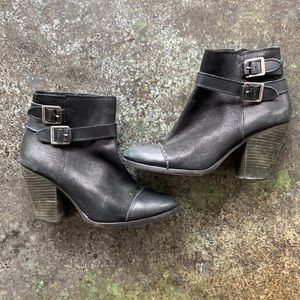 Vince Camuto Bootie